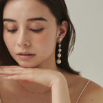 ciite' シーテ イヤリング フロントビジュー 4連パールイヤリング (両耳用)