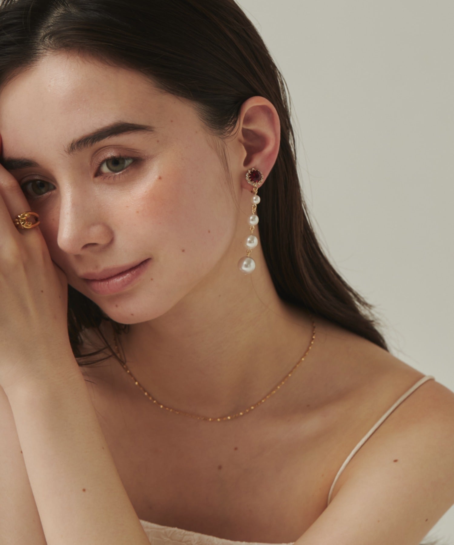 ciite' シーテ イヤリング フロントビジュー 4連パールイヤリング (両耳用)