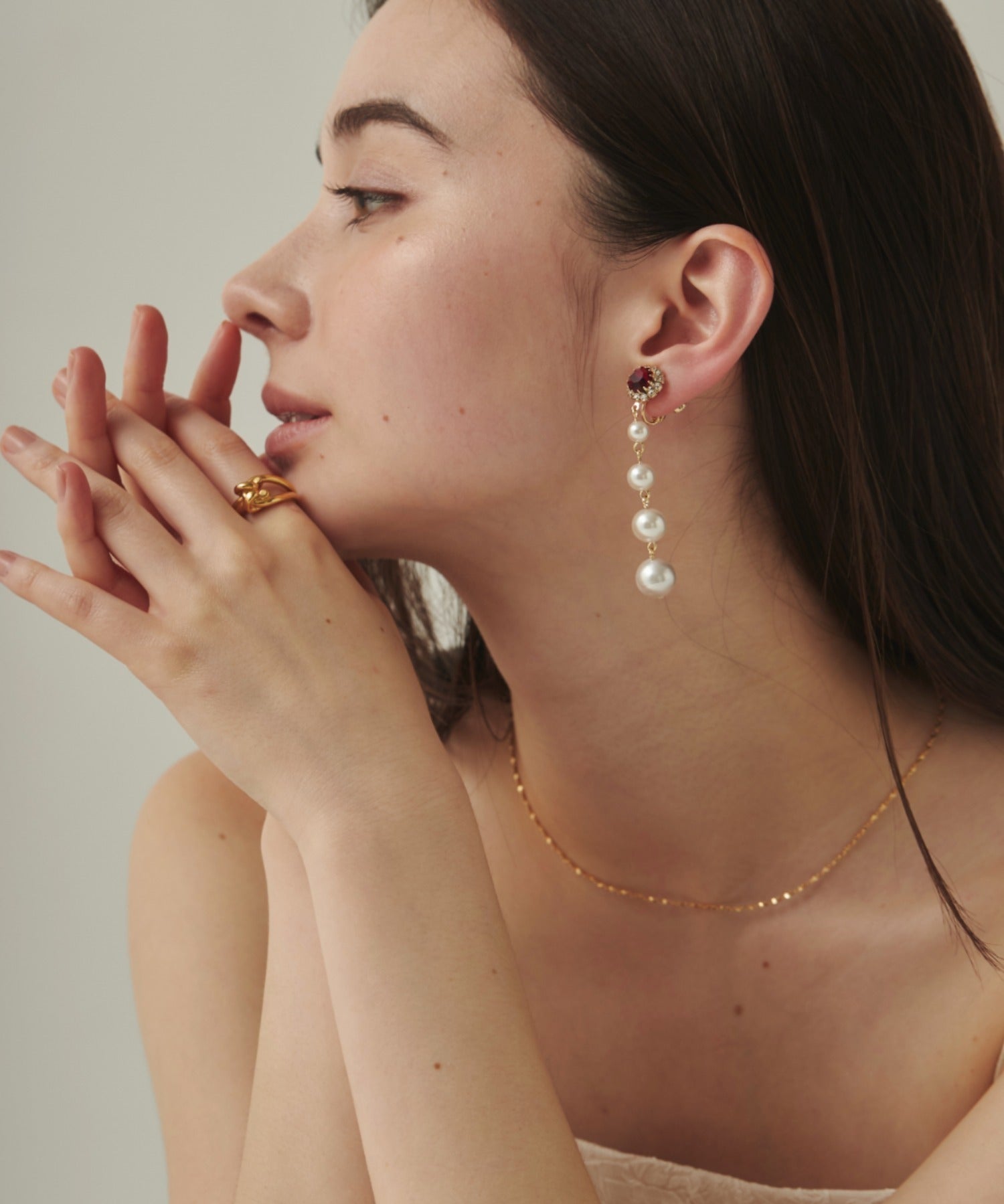 ciite' シーテ イヤリング フロントビジュー 4連パールイヤリング (両耳用)