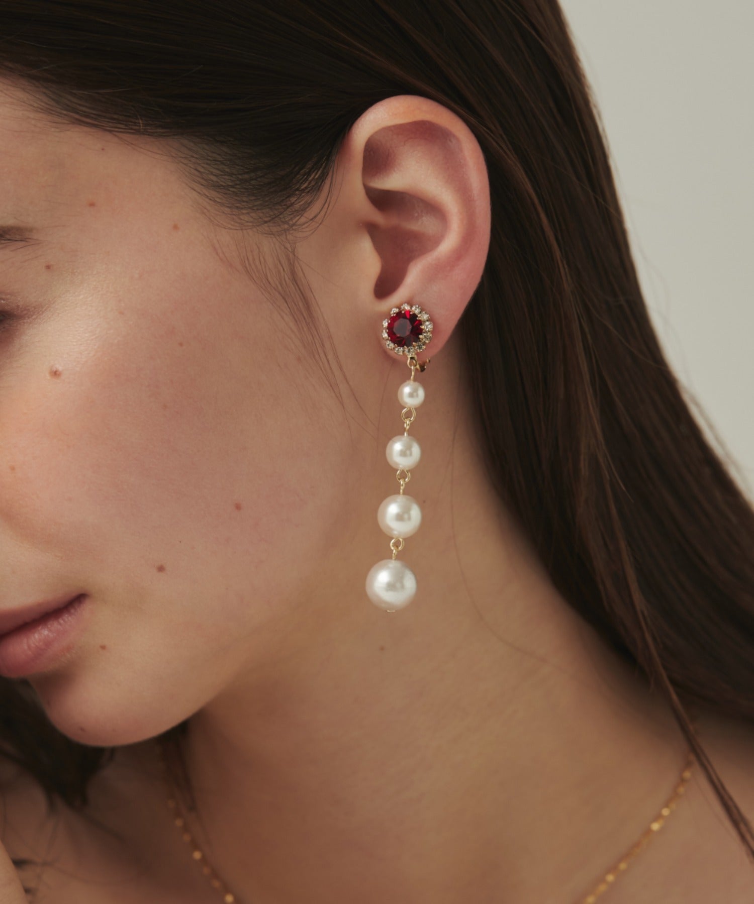 ciite' シーテ イヤリング フロントビジュー 4連パールイヤリング (両耳用)