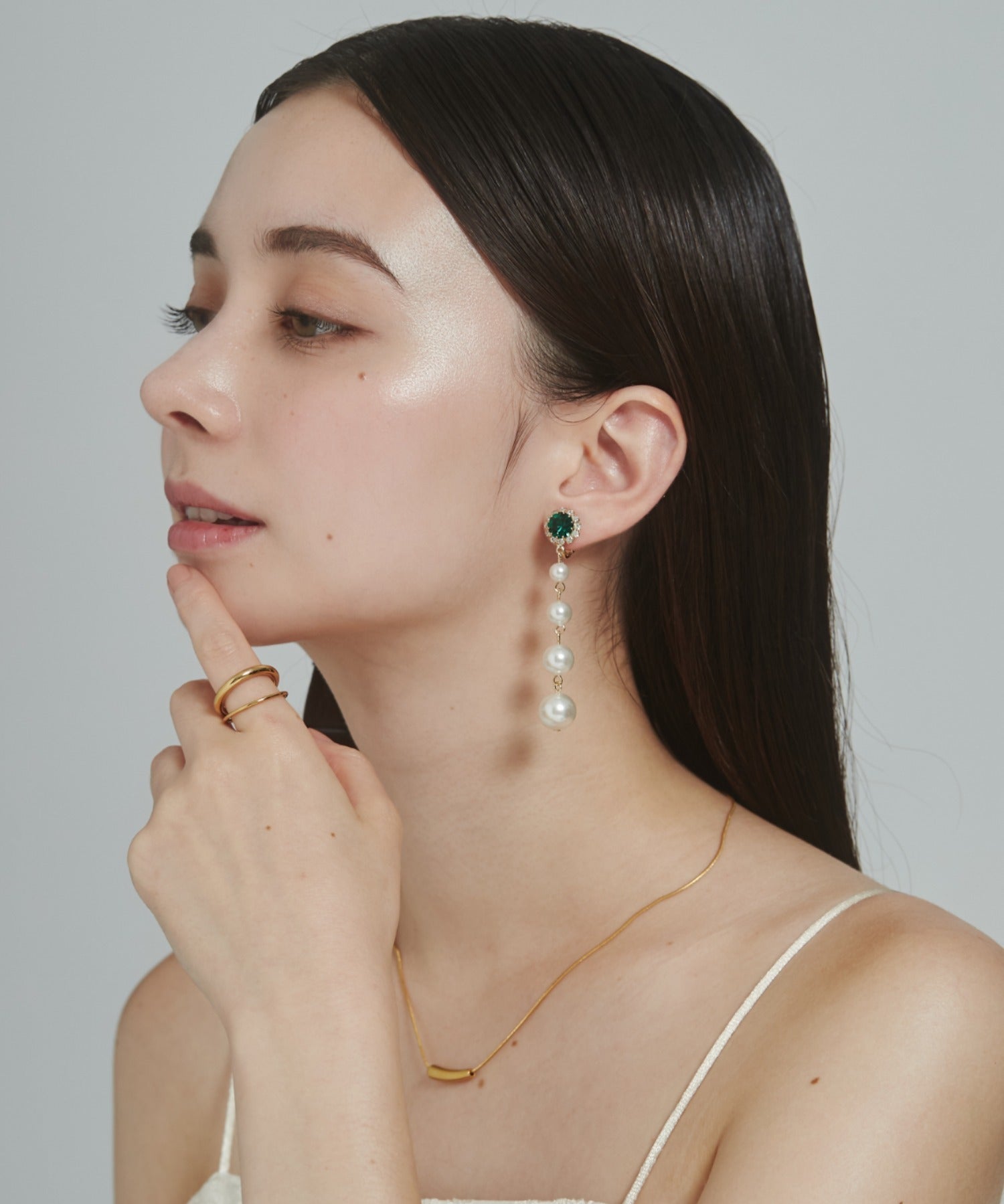 ciite' シーテ イヤリング フロントビジュー 4連パールイヤリング (両耳用)