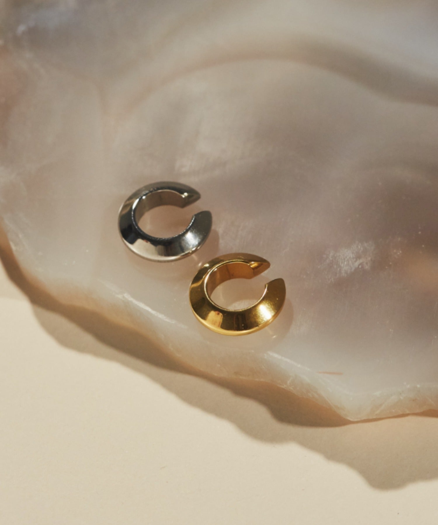 ciite' シーテ イヤーカフ 【 金属アレルギー対応 】 サークルイヤーカフ サージカルステンレス シルバー FREE