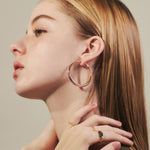 ciite' シーテ イヤリング ボリューム フープイヤリング (両耳用)