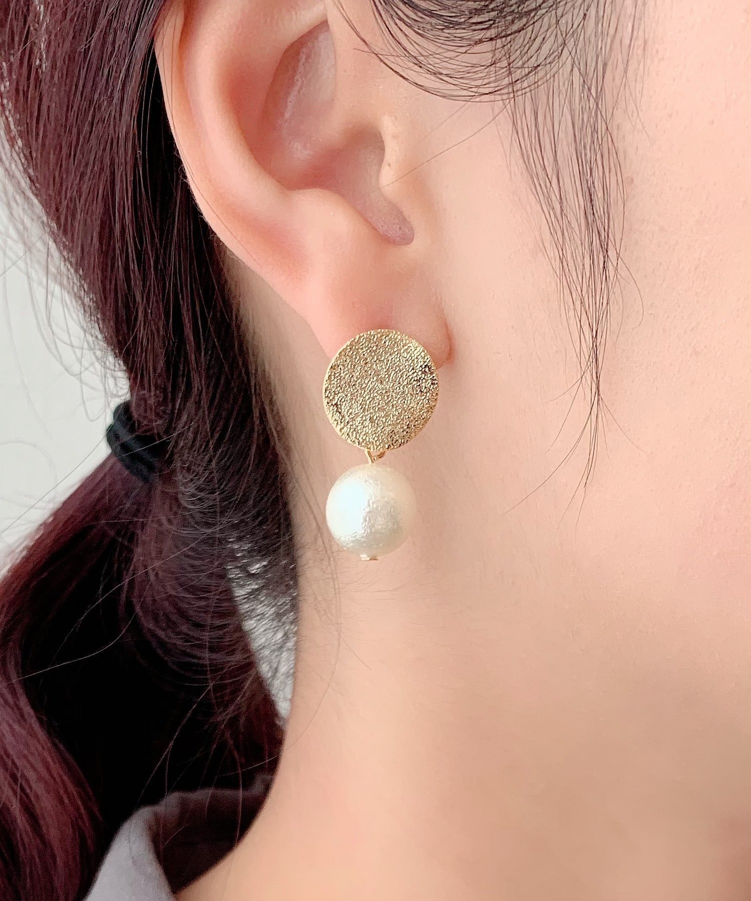 ciite' シーテ ピアス（両耳用） 梨地プレート × パールピアス (両耳用)