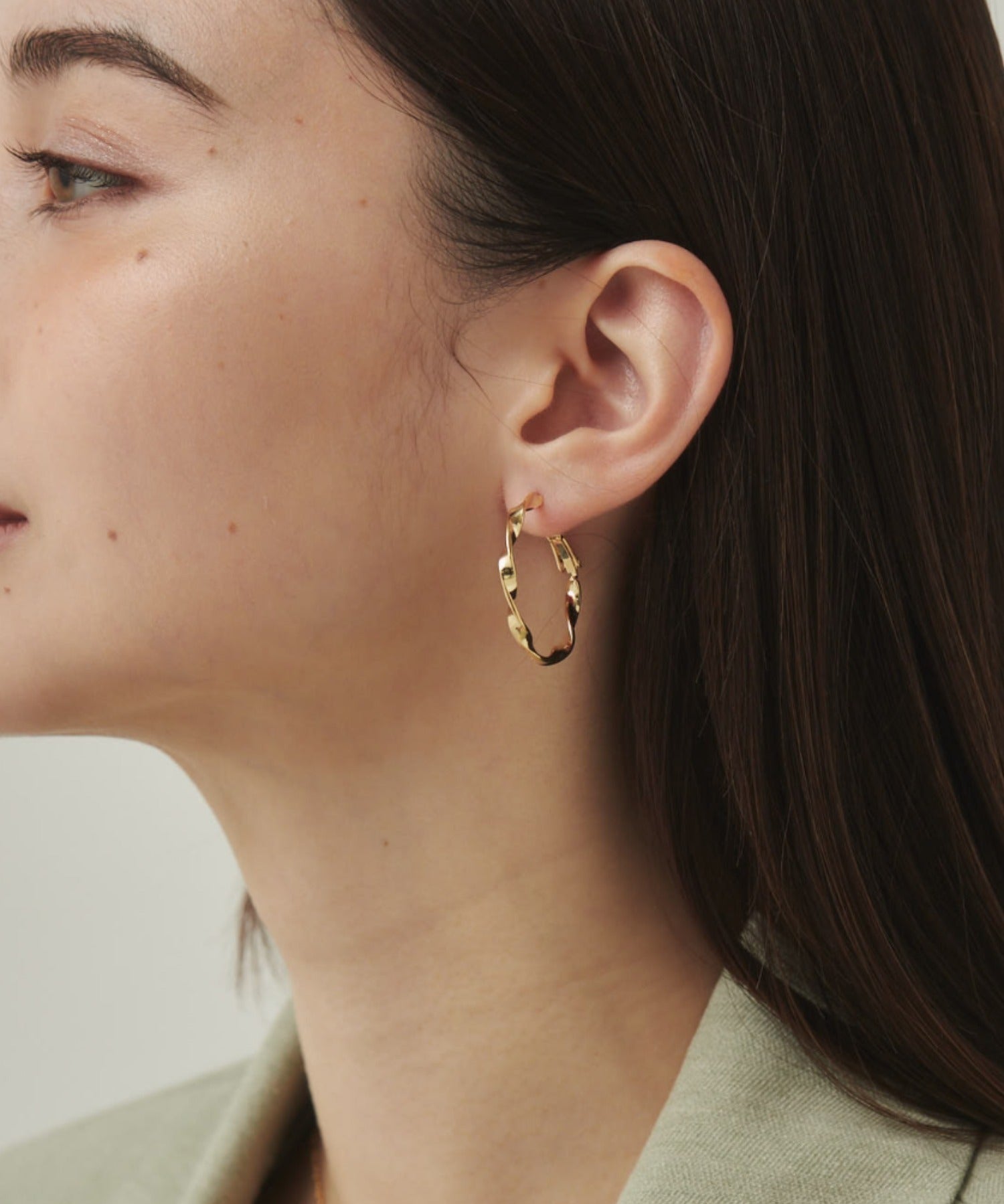 ciite' シーテ ピアス（両耳用） ねじりフープピアス (両耳用)