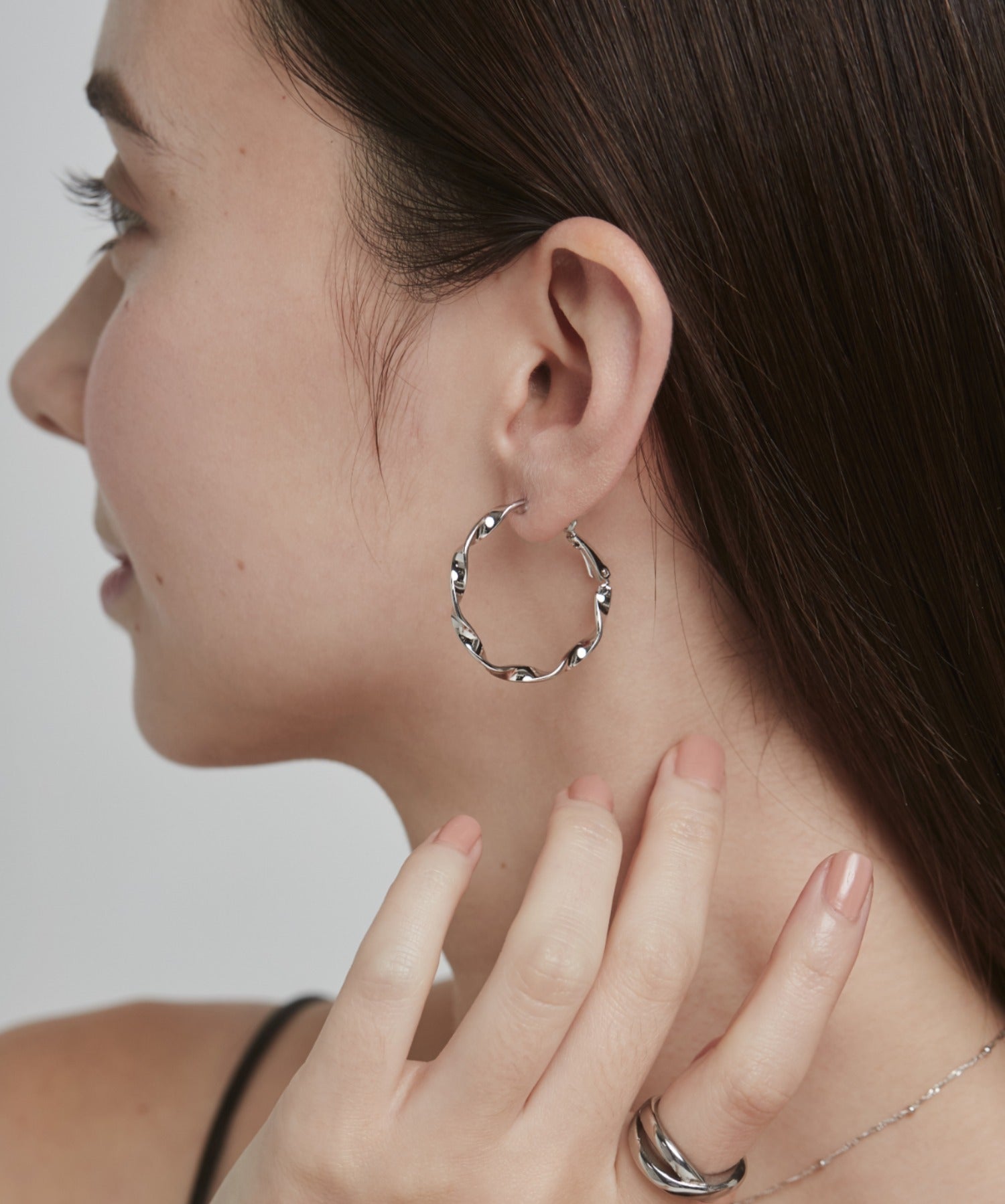 ciite' シーテ ピアス（両耳用） ねじりフープピアス (両耳用)