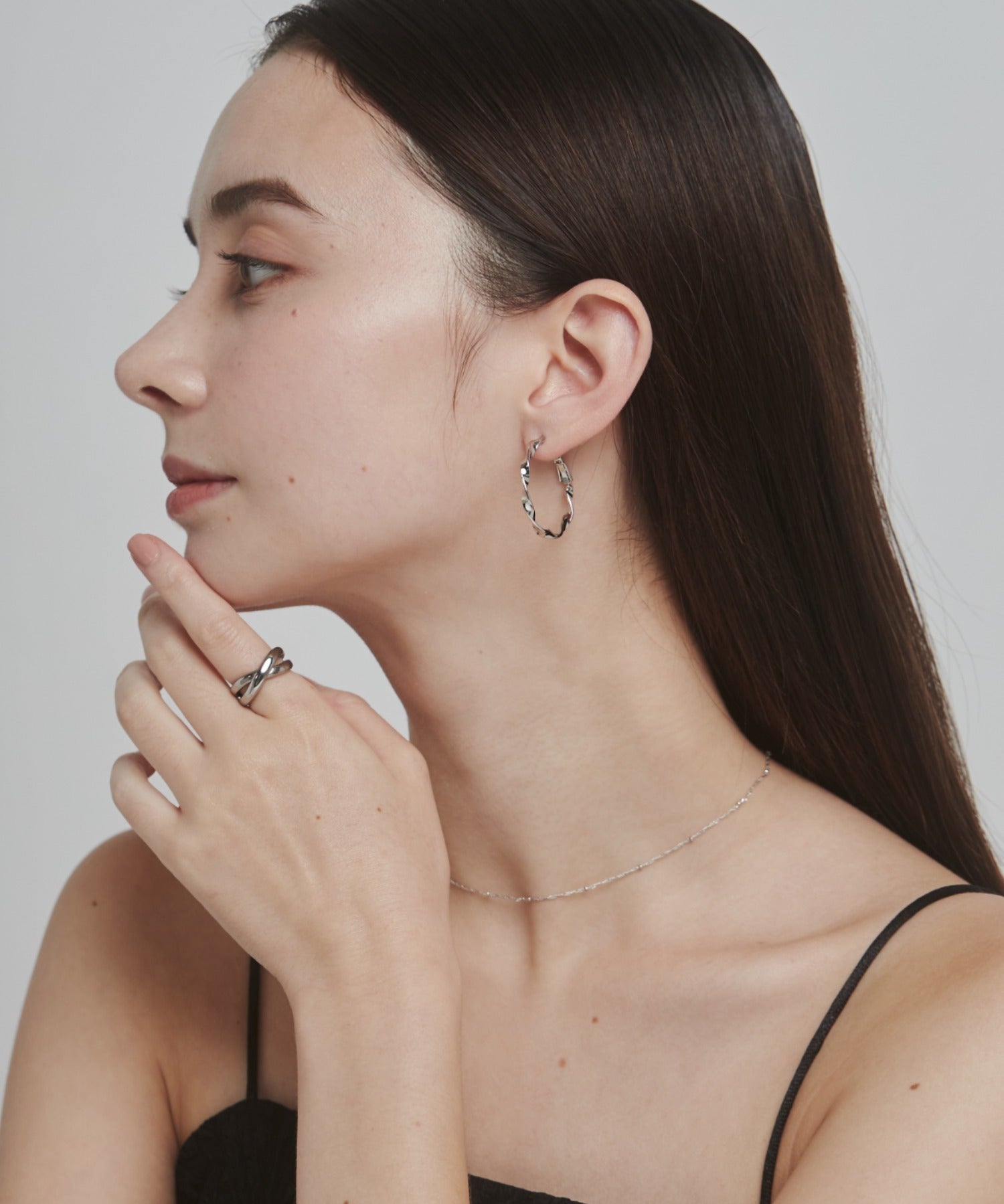 ciite' シーテ ピアス（両耳用） ねじりフープピアス (両耳用)