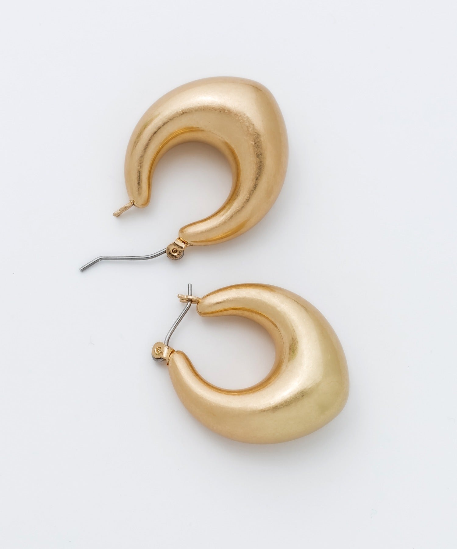 ciite' シーテ ピアス（両耳用） マットドロップフープピアス (両耳用)