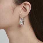 ciite' シーテ ピアス（両耳用） マットドロップフープピアス (両耳用)