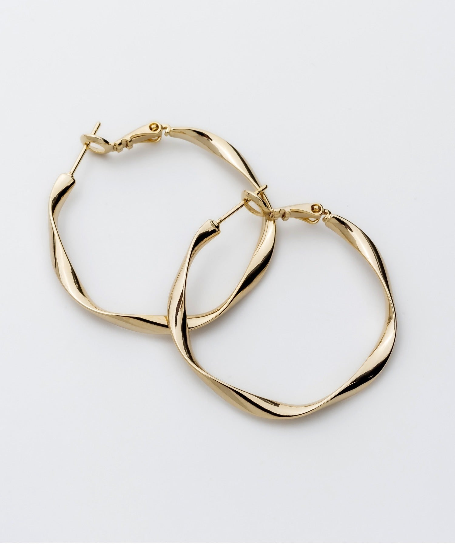 ciite' シーテ ピアス（両耳用） ねじりピアス × パールピアス 3ピアスセット (両耳用)