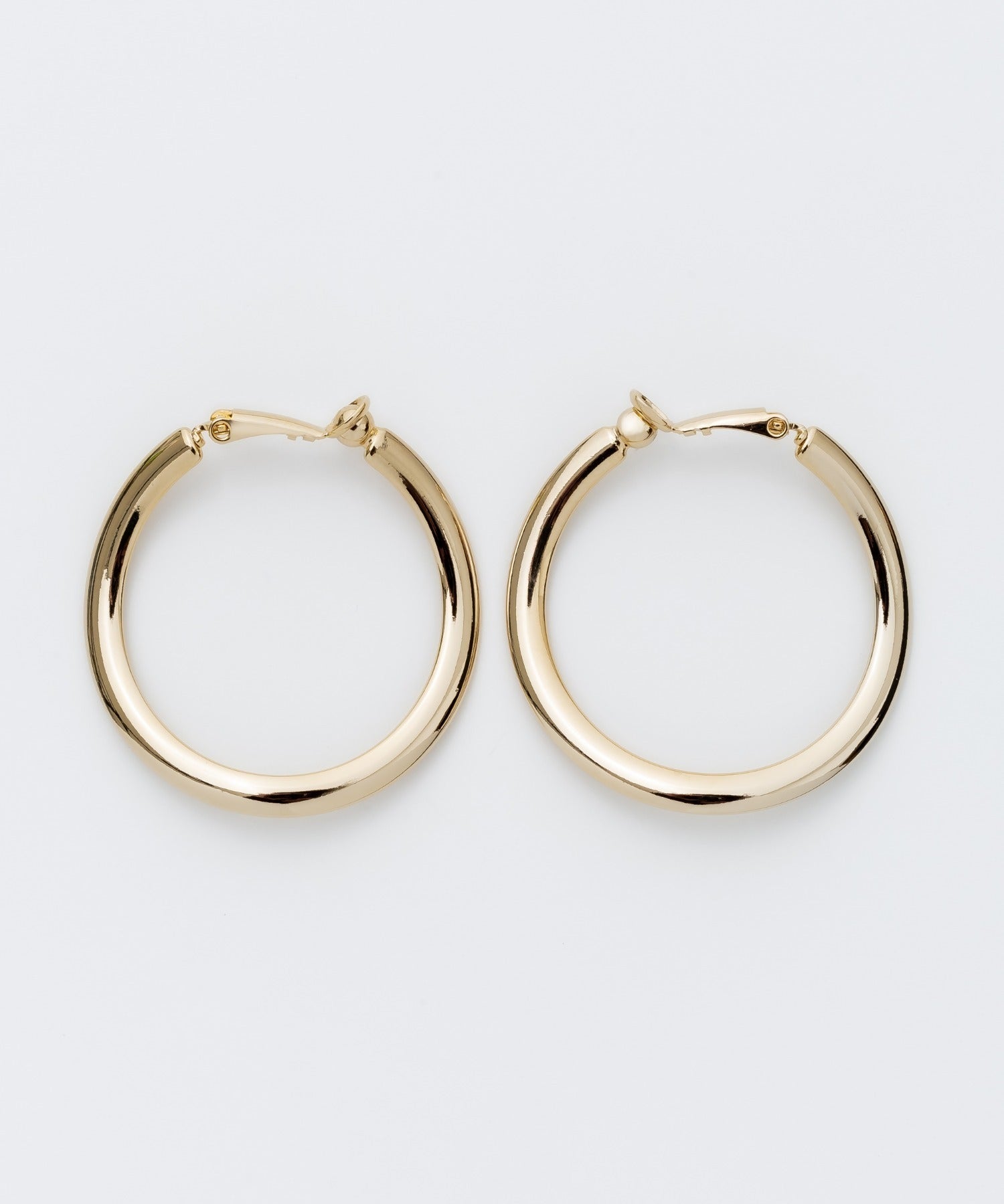 ciite' シーテ イヤリング ＜ciite'＞ボリュームフープイヤリング (両耳用)