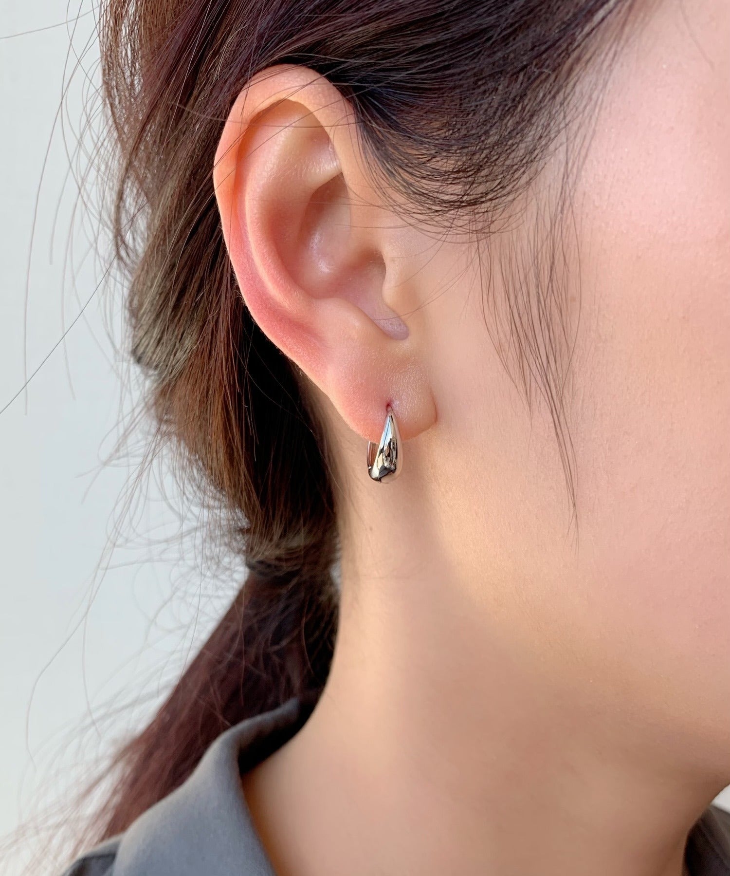 ciite' シーテ ピアス（両耳用） ドロップフープピアス / drop hoop pierce (両耳用)
