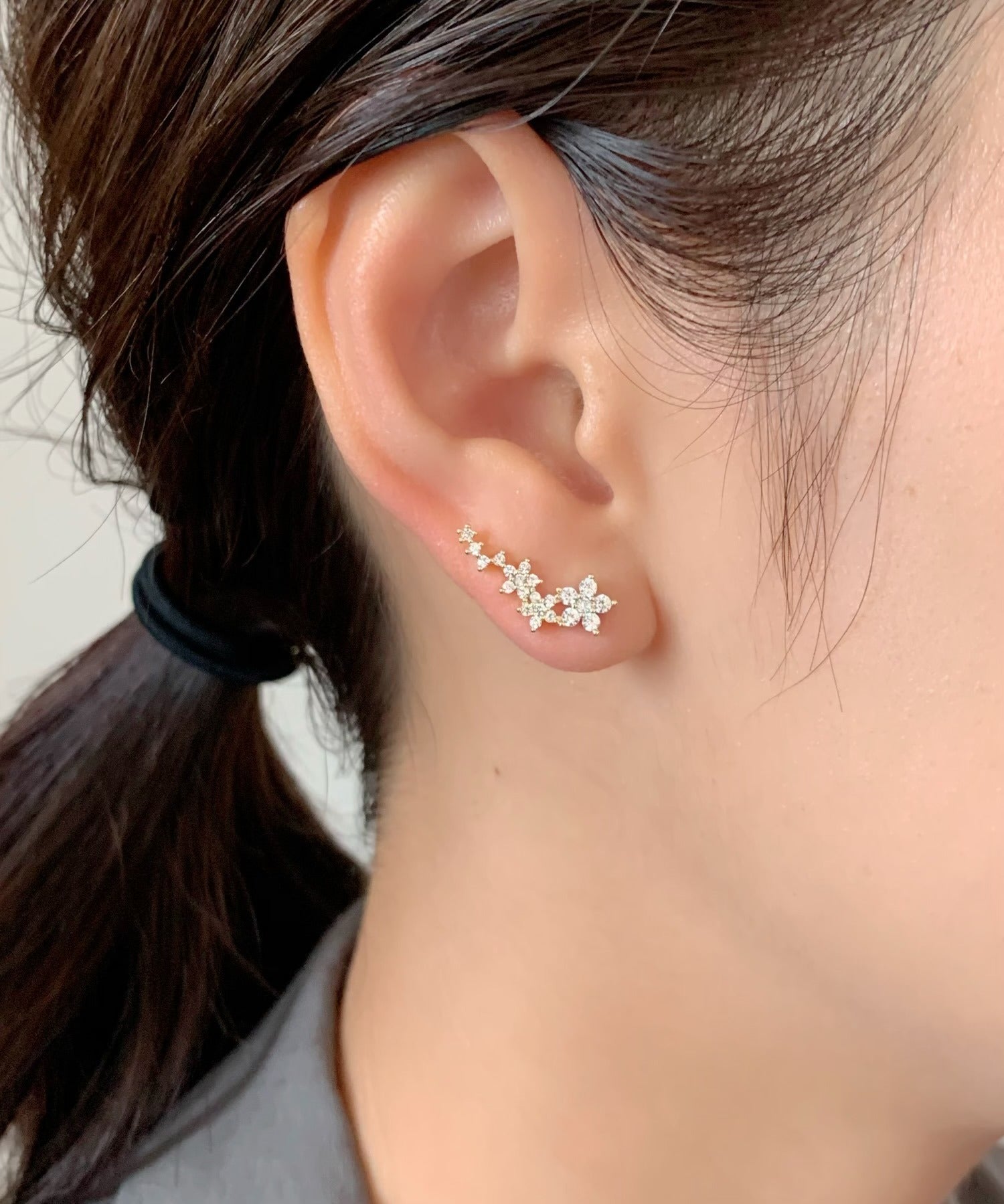 ciite' シーテ ピアス（両耳用） ラインビジューピアス / イヤーカフ風 (両耳用) ゴールド FREE