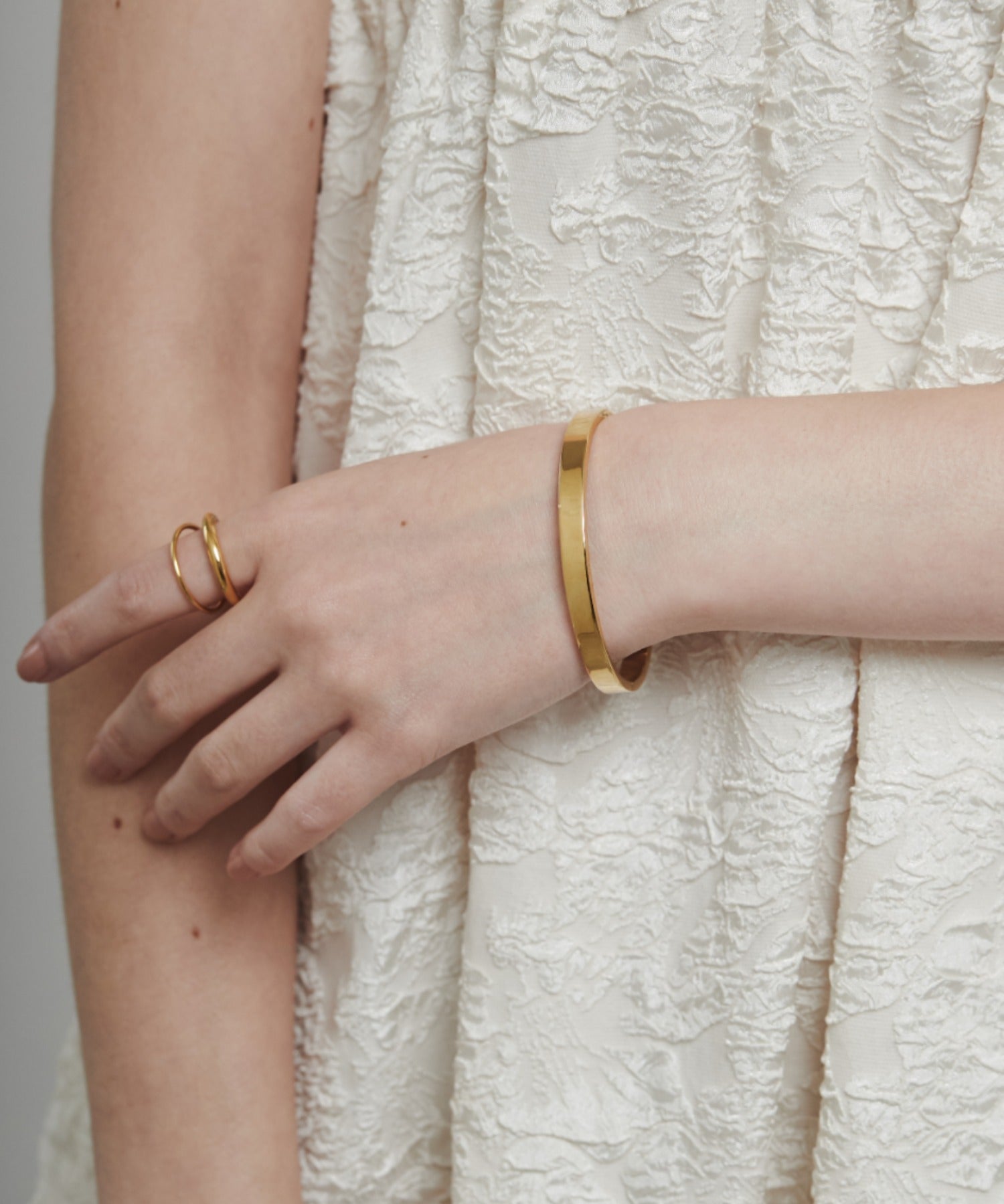 ciite' シーテ ブレスレット 【 金属アレルギー対応 】 シンプルバングル / ブレスレット サージカルステンレス