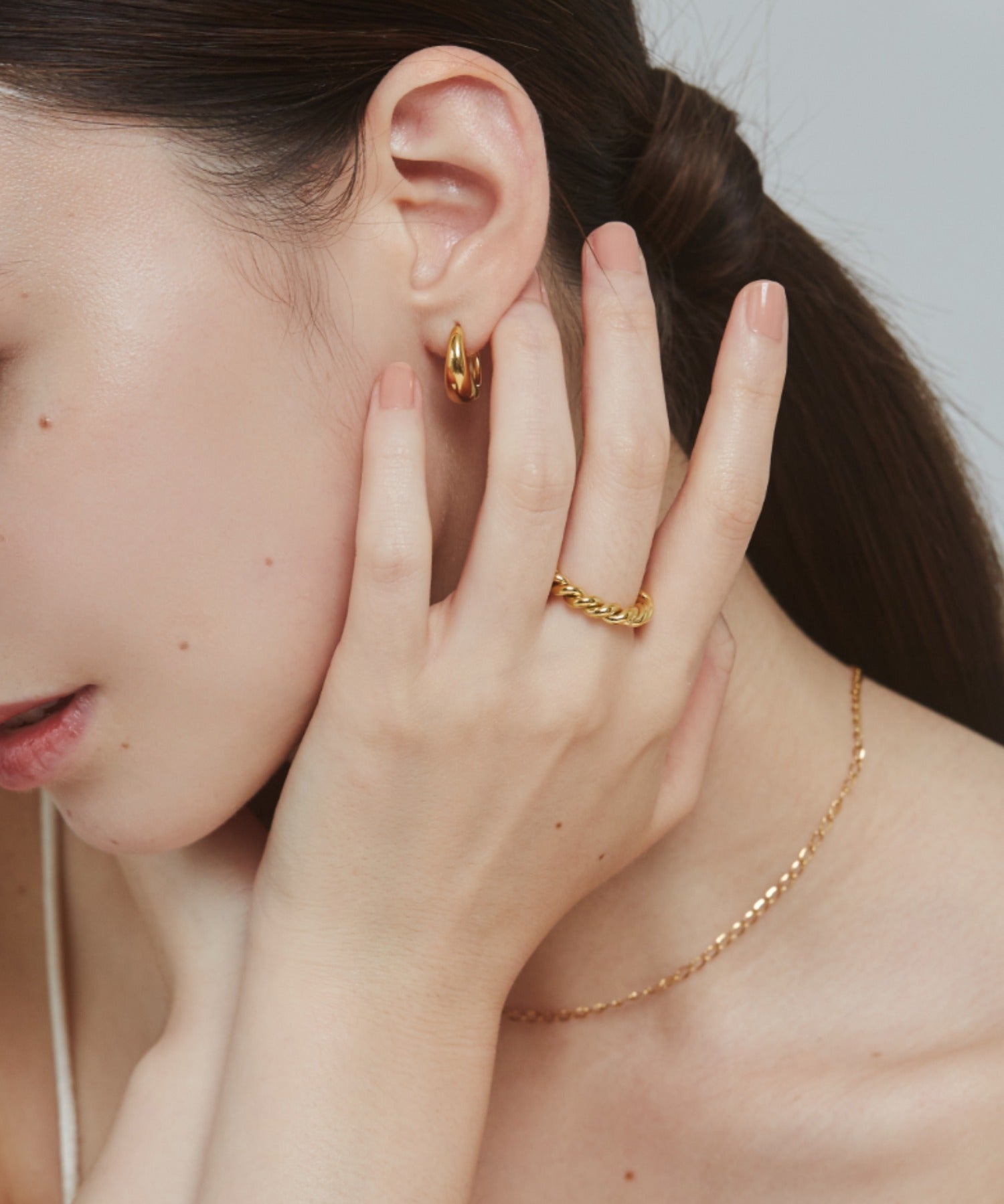 ciite' シーテ リング 【 金属アレルギー対応 】 ツイストリング サージカルステンレス ゴールド