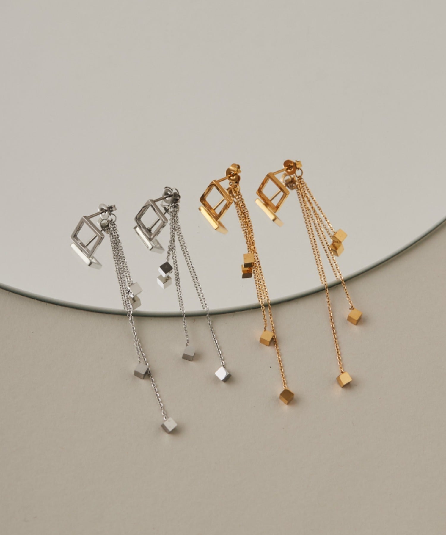 ciite' シーテ ピアス（両耳用） 【 金属アレルギー対応 】 モチーフロングピアス サージカルステンレス (両耳用)