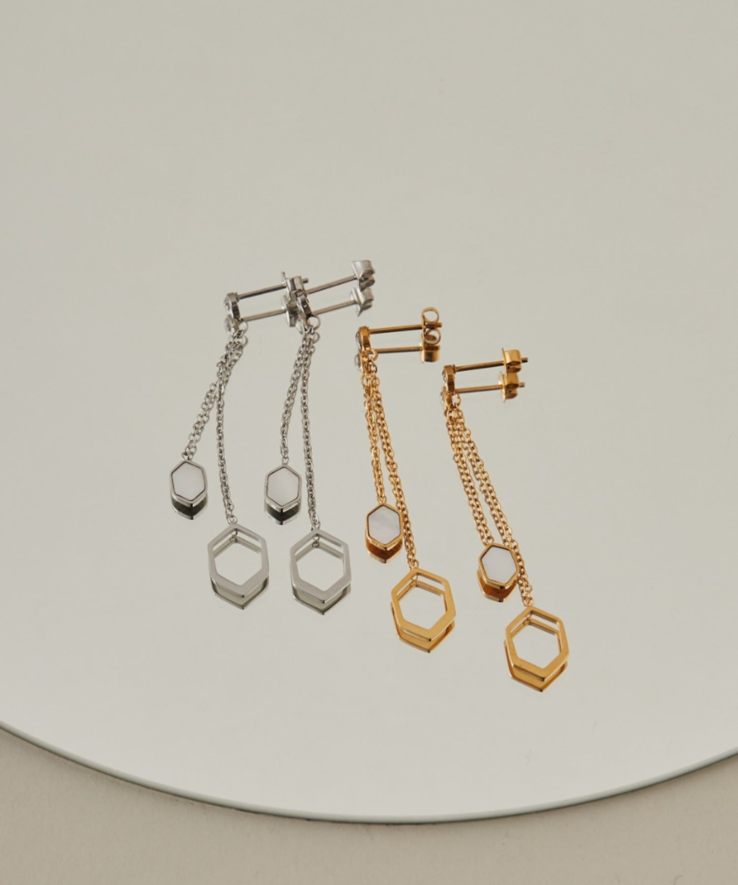 ciite' シーテ ピアス（両耳用） 【 金属アレルギー対応 】 モチーフロングピアス サージカルステンレス (両耳用)