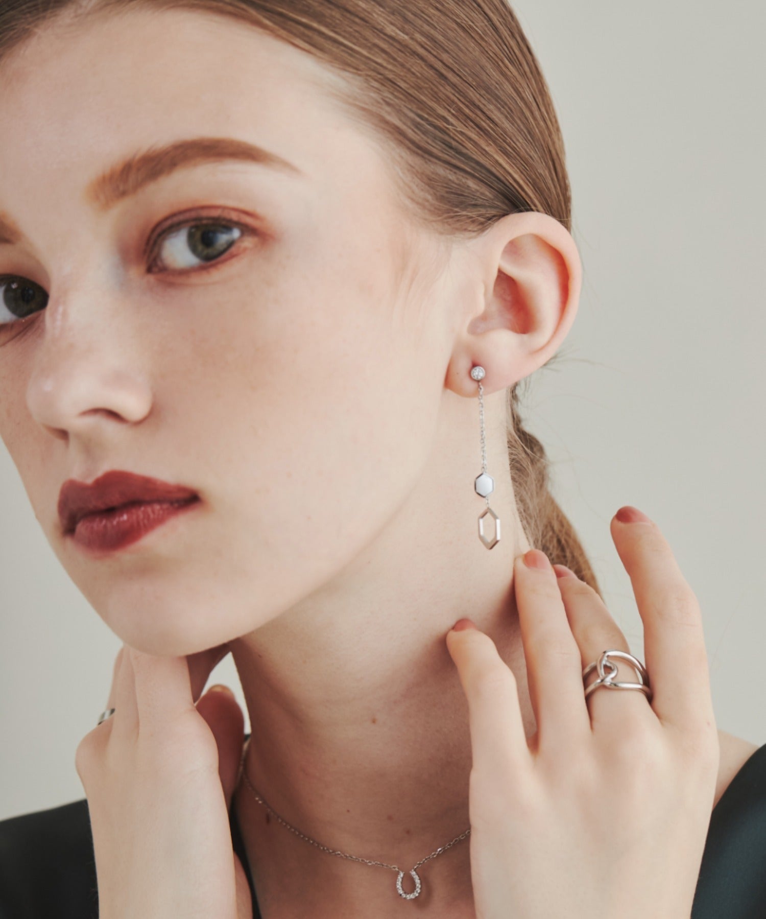 ciite' シーテ ピアス（両耳用） 【 金属アレルギー対応 】 モチーフロングピアス サージカルステンレス (両耳用)