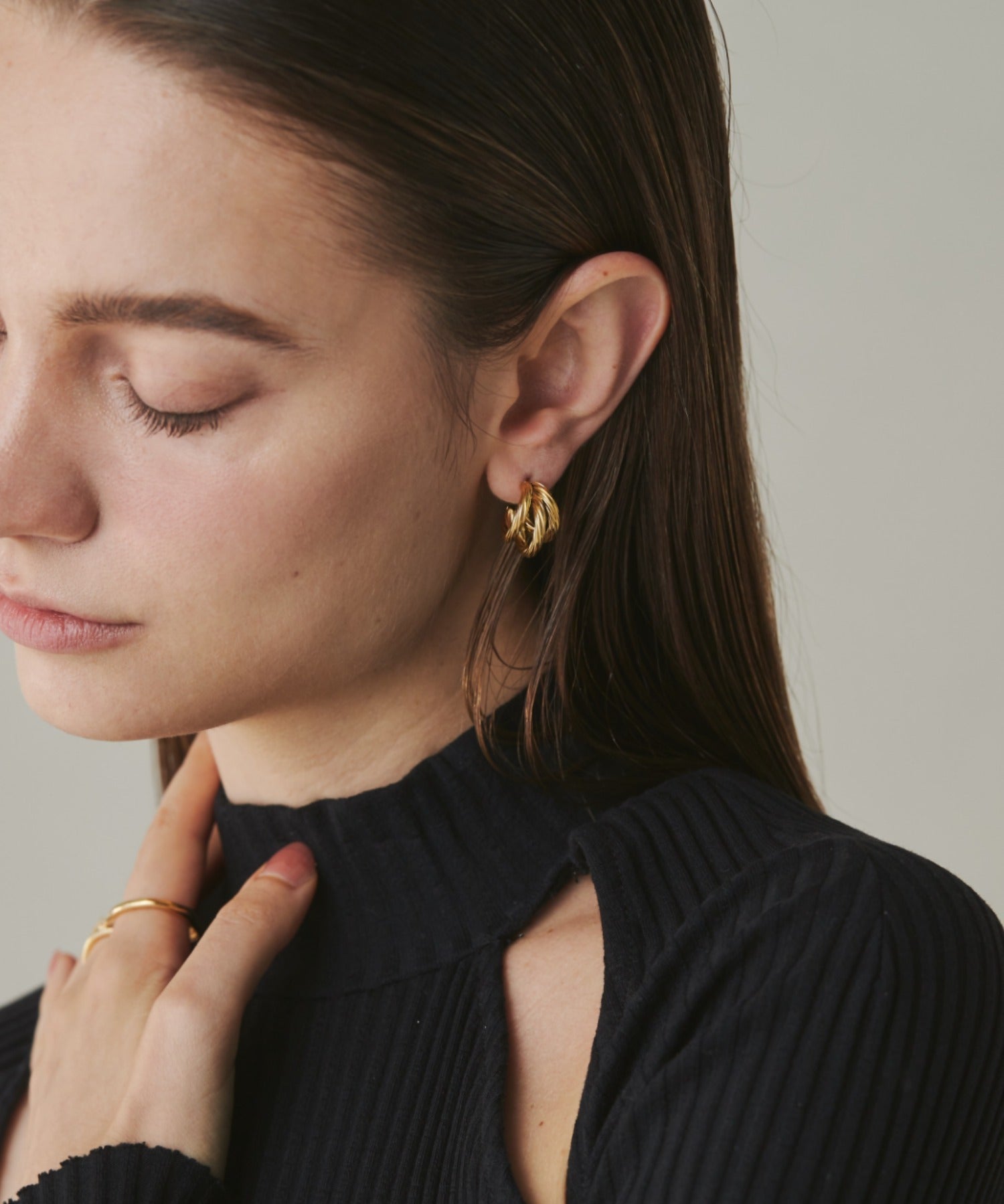 ciite' シーテ ピアス（両耳用） 【 金属アレルギー対応 】 ツイストスリーラインピアス サージカルステンレス (両耳用)