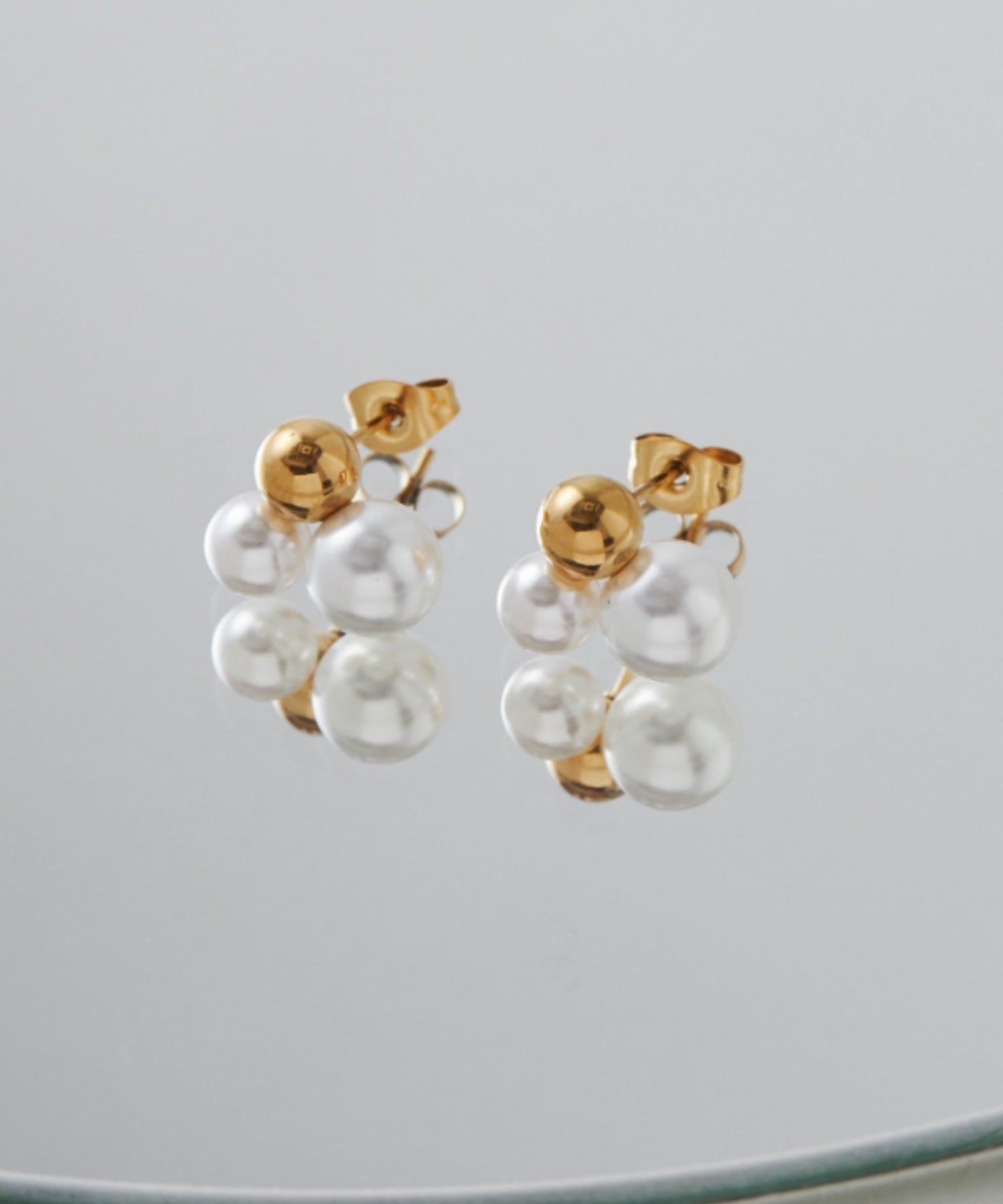 金属アレルギー対応 】 ダブルパール デザインピアス サージカル