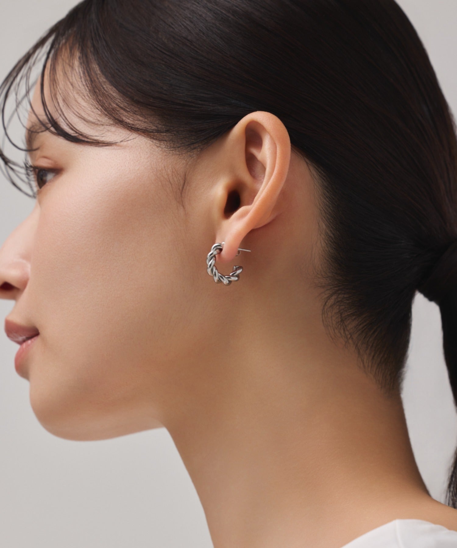 ciite' シーテ ピアス（両耳用） 【 金属アレルギー対応 】 ねじりフープピアス サージカルステンレス (両耳用)
