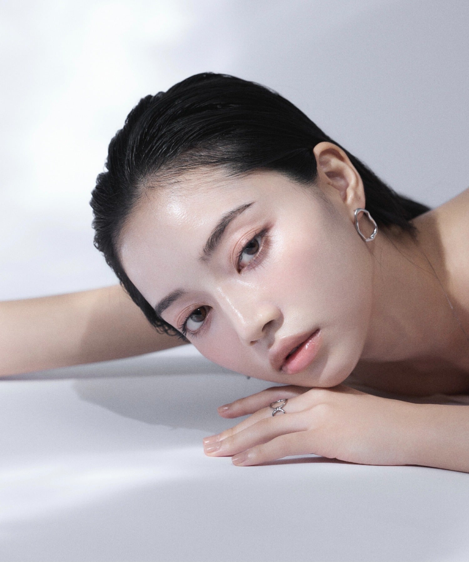 ciite' シーテ ピアス（両耳用） 【 金属アレルギー対応 】 ニュアンスサークルピアス サージカルステンレス (両耳用)