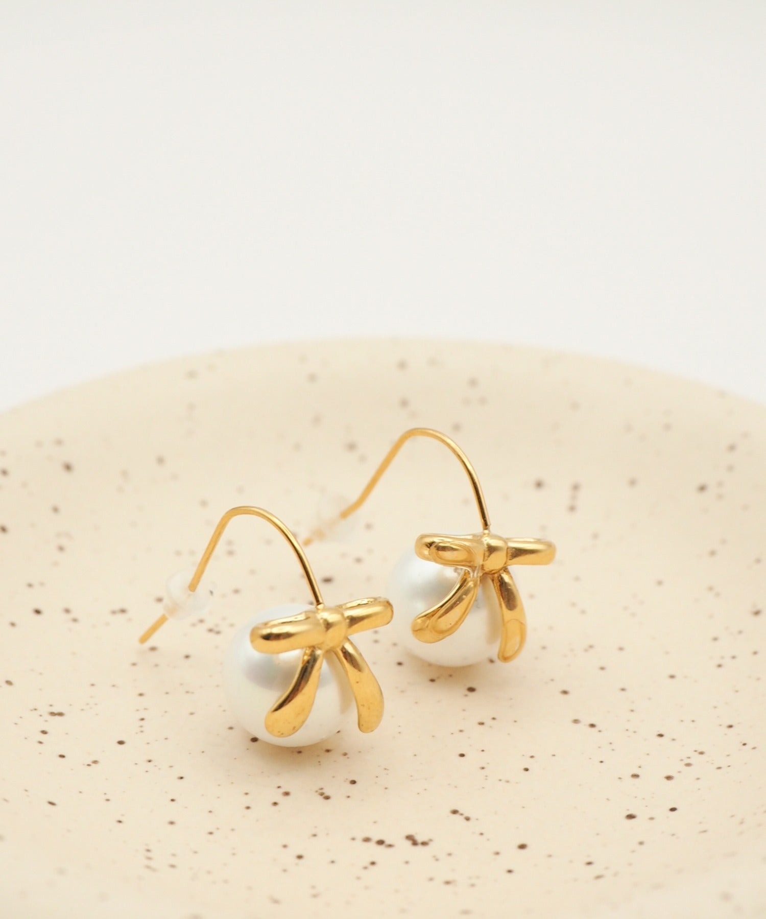 ciite' シーテ ピアス（両耳用） 【 金属アレルギー対応 】 リボンパールピアス サージカルステンレス (両耳用)