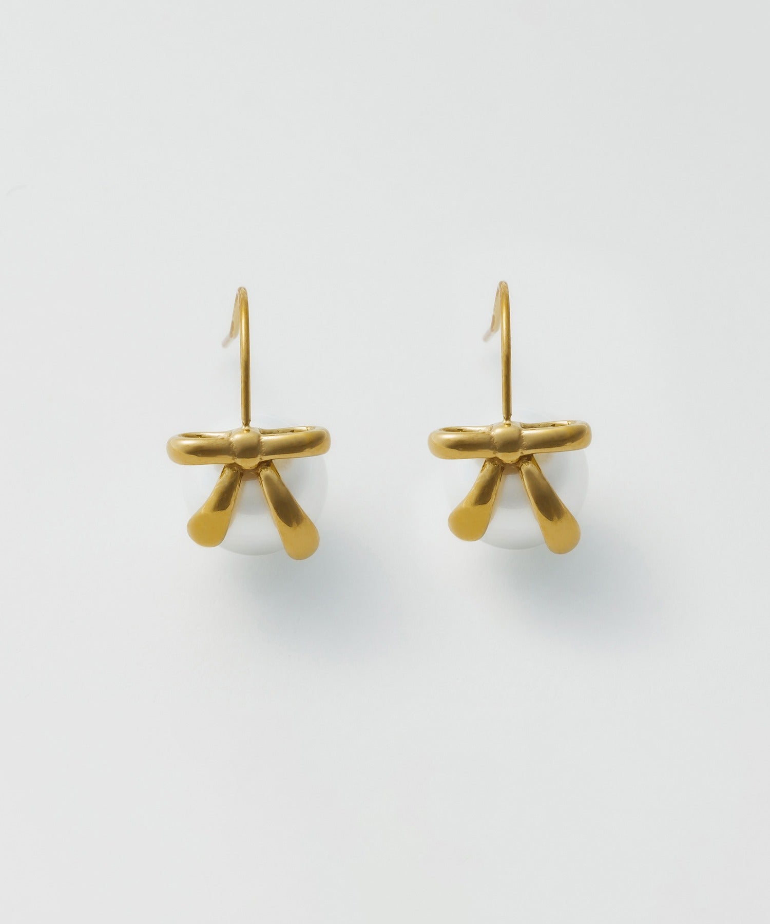 ciite' シーテ ピアス（両耳用） 【 金属アレルギー対応 】 リボンパールピアス サージカルステンレス (両耳用)