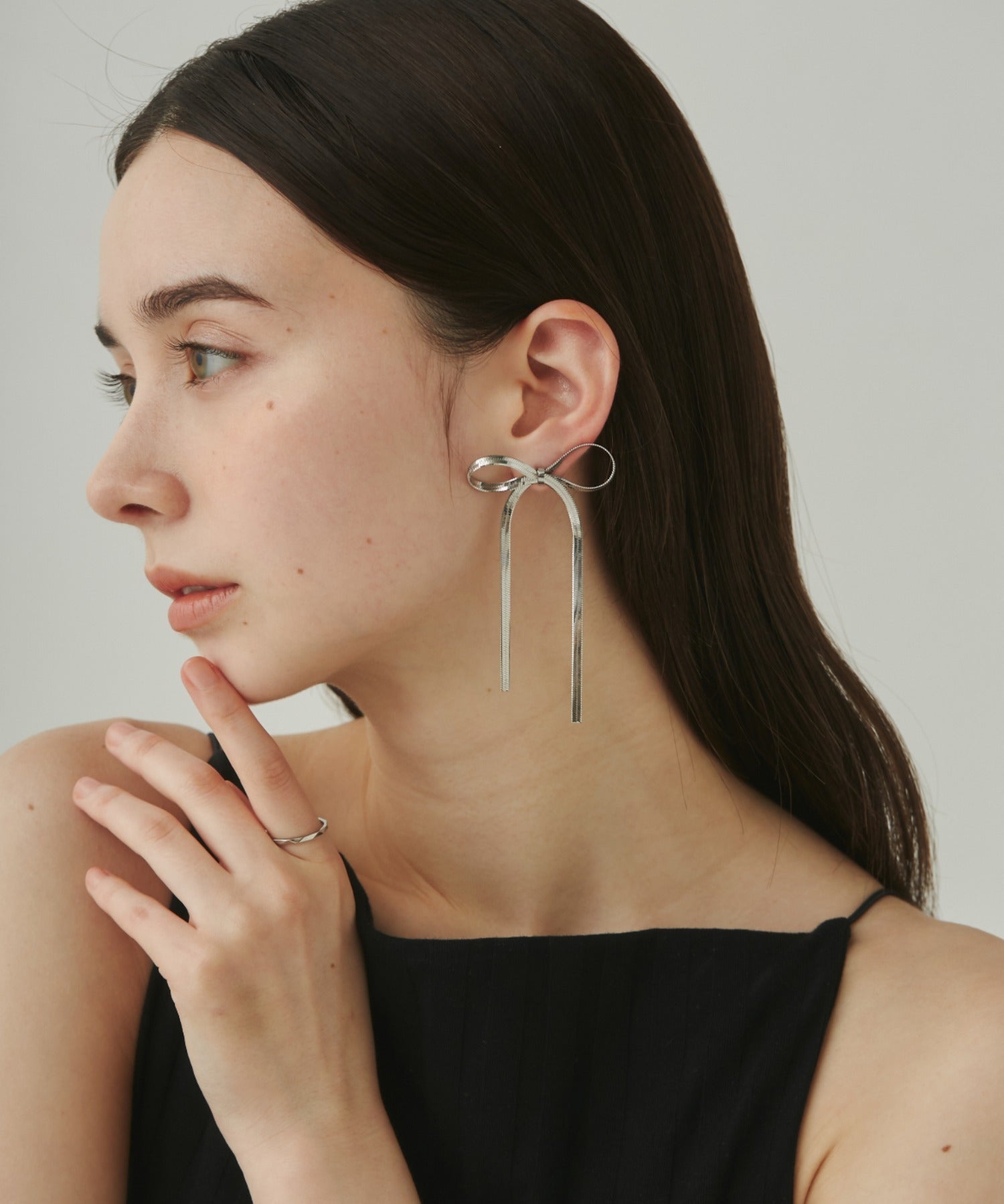 ciite' シーテ ピアス（両耳用） 【 金属アレルギー対応 】リボンピアス サージカルステンレス (両耳用) シルバー FREE