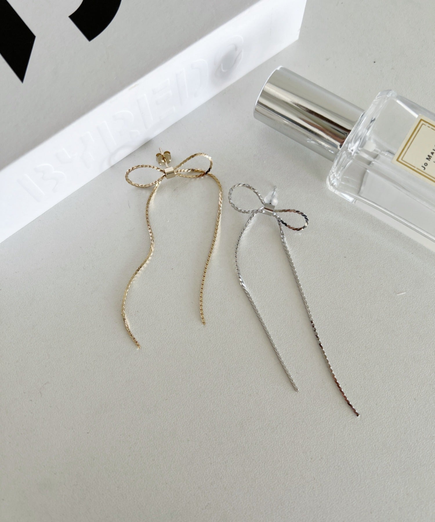 ciite' シーテ ピアス（両耳用） 【 金属アレルギー対応 】 チェーンリボンピアス サージカルステンレス (両耳用)