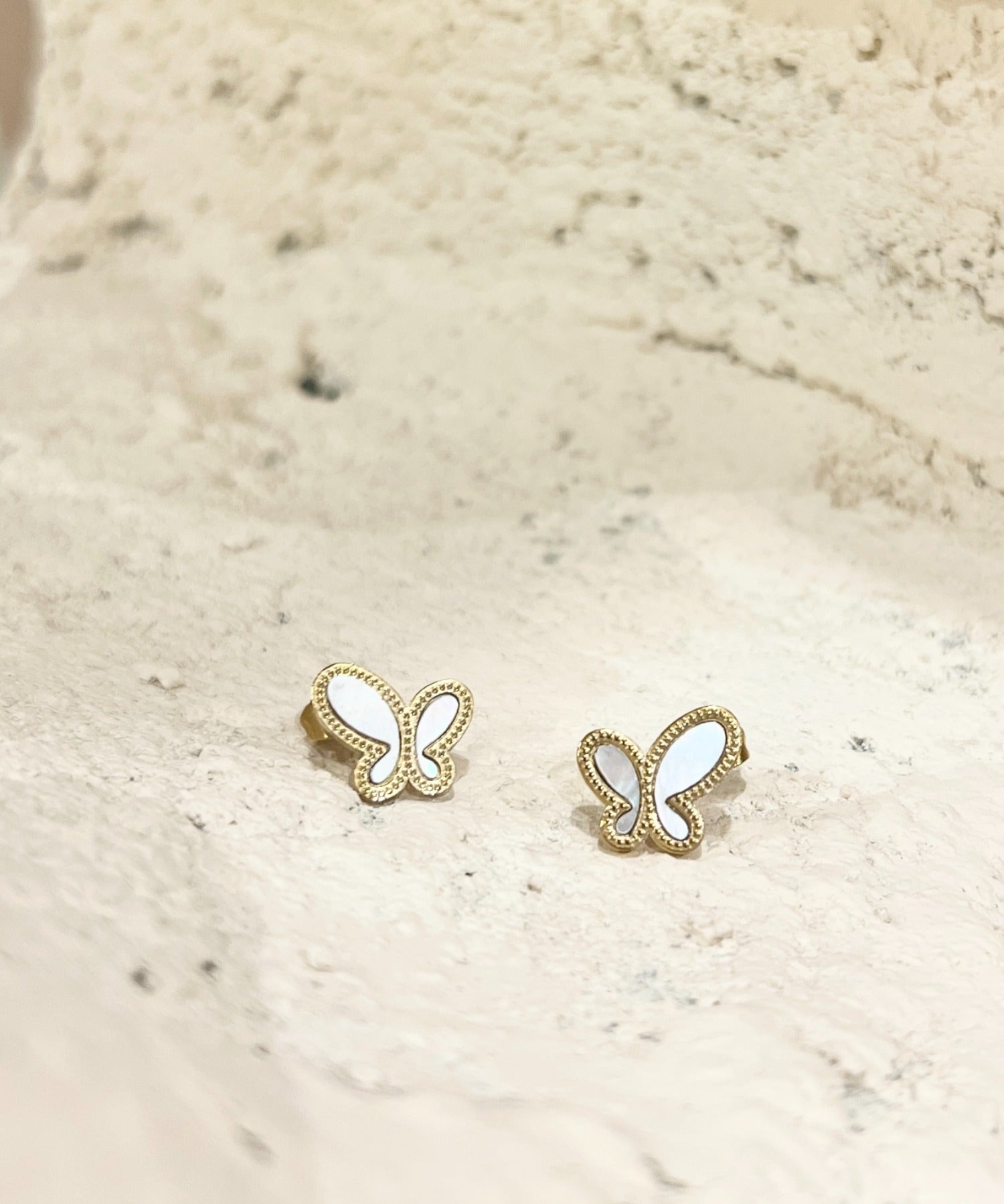 ciite' シーテ ピアス（両耳用） 【 金属アレルギー対応 】 shell butterfly pierce サージカルステンレス 316L (両耳用)