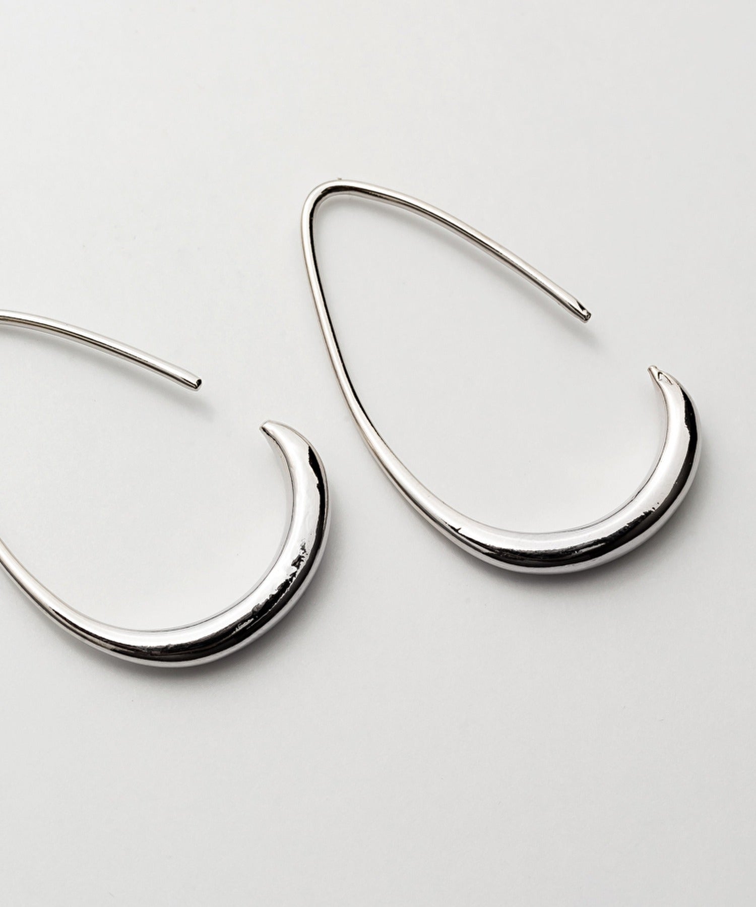 ciite' シーテ ピアス（両耳用） 【 金属アレルギー対応 】 シズクフープピアス サージカルステンレス