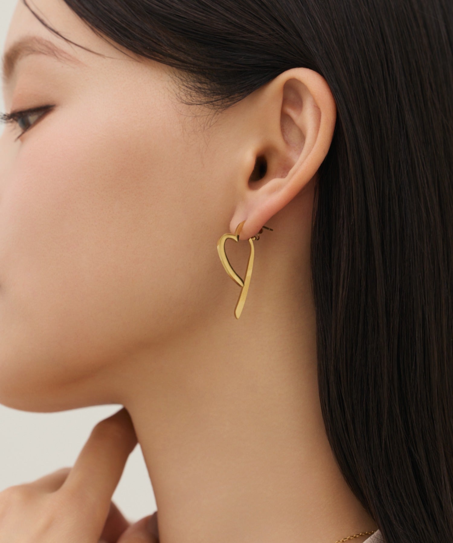 ciite' シーテ ピアス（両耳用） 【 金属アレルギー対応 】 スリングハート リンクピアス サージカルステンレス