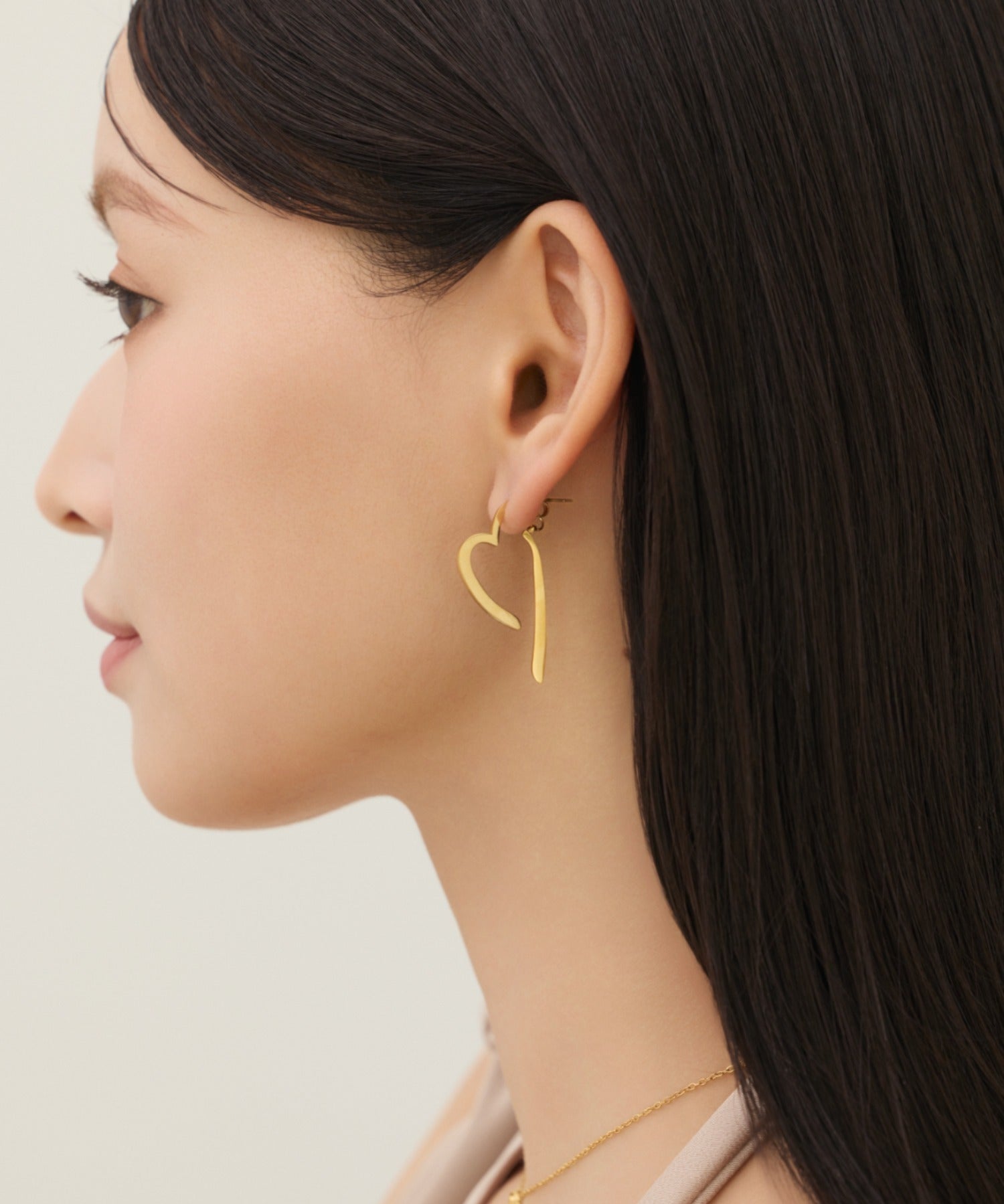 ciite' シーテ ピアス（両耳用） 【 金属アレルギー対応 】 スリングハート リンクピアス サージカルステンレス