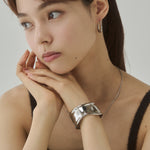 ciite' シーテ バングル/リストバンド ニュアンス ワイド バングル シルバー FREE