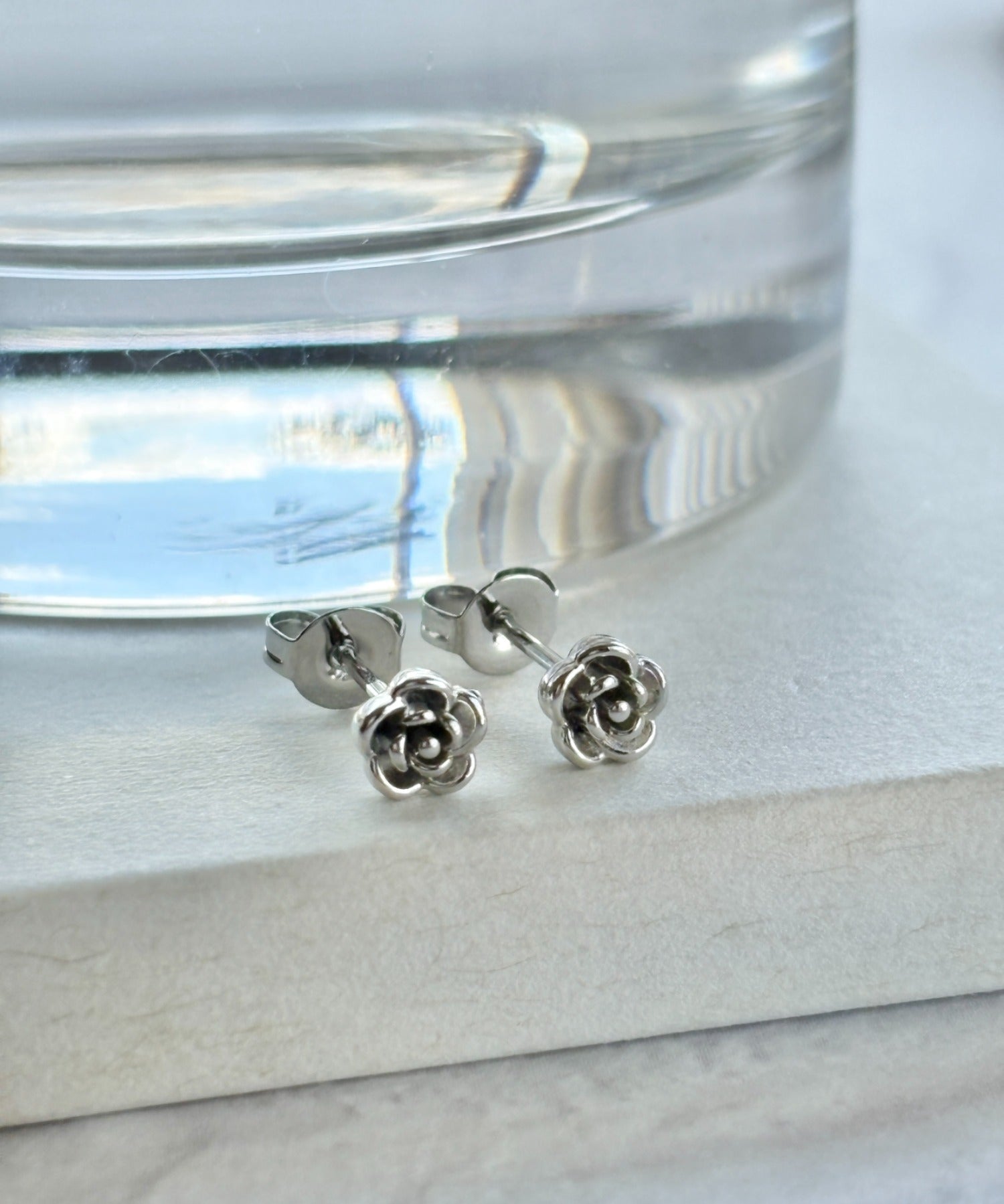 ciite' シーテ ピアス（両耳用） 【 金属アレルギー対応 】ミニローズ ピアス サージカルステンレス（両耳用）