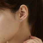 ciite' シーテ ピアス（両耳用） 【 金属アレルギー対応 】デイジーフラワー ミニピアス サージカルステンレス（両耳用）