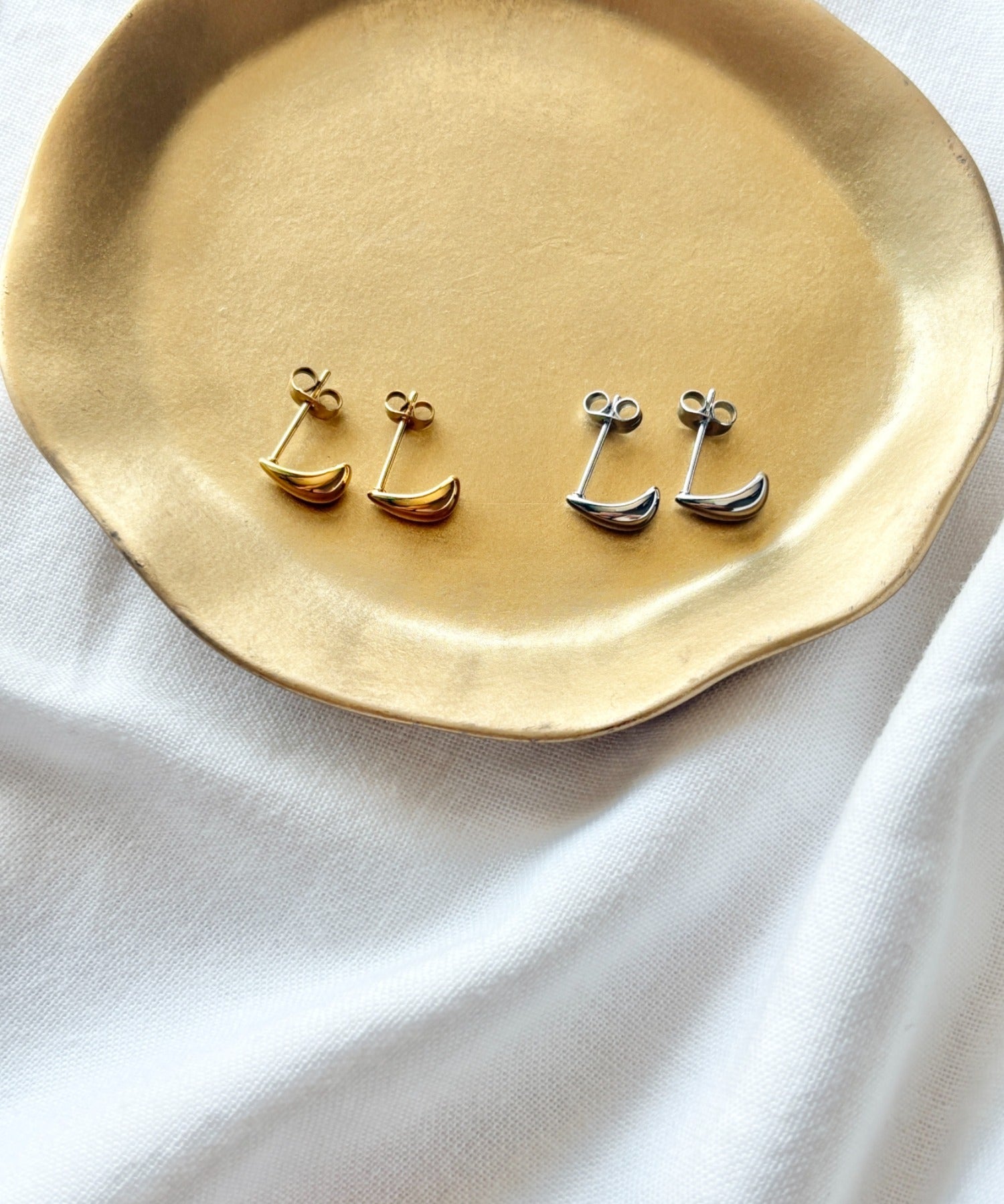 ciite' シーテ ピアス（両耳用） 【 金属アレルギー対応 】サージカルステンレス ミニピアス（両耳用）