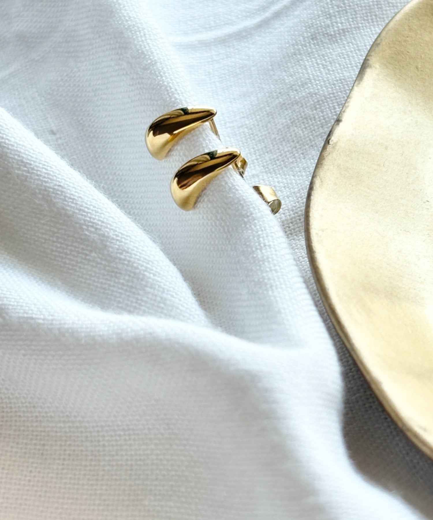 ciite' シーテ ピアス（両耳用） 【 金属アレルギー対応 】サージカルステンレス ミニピアス（両耳用）