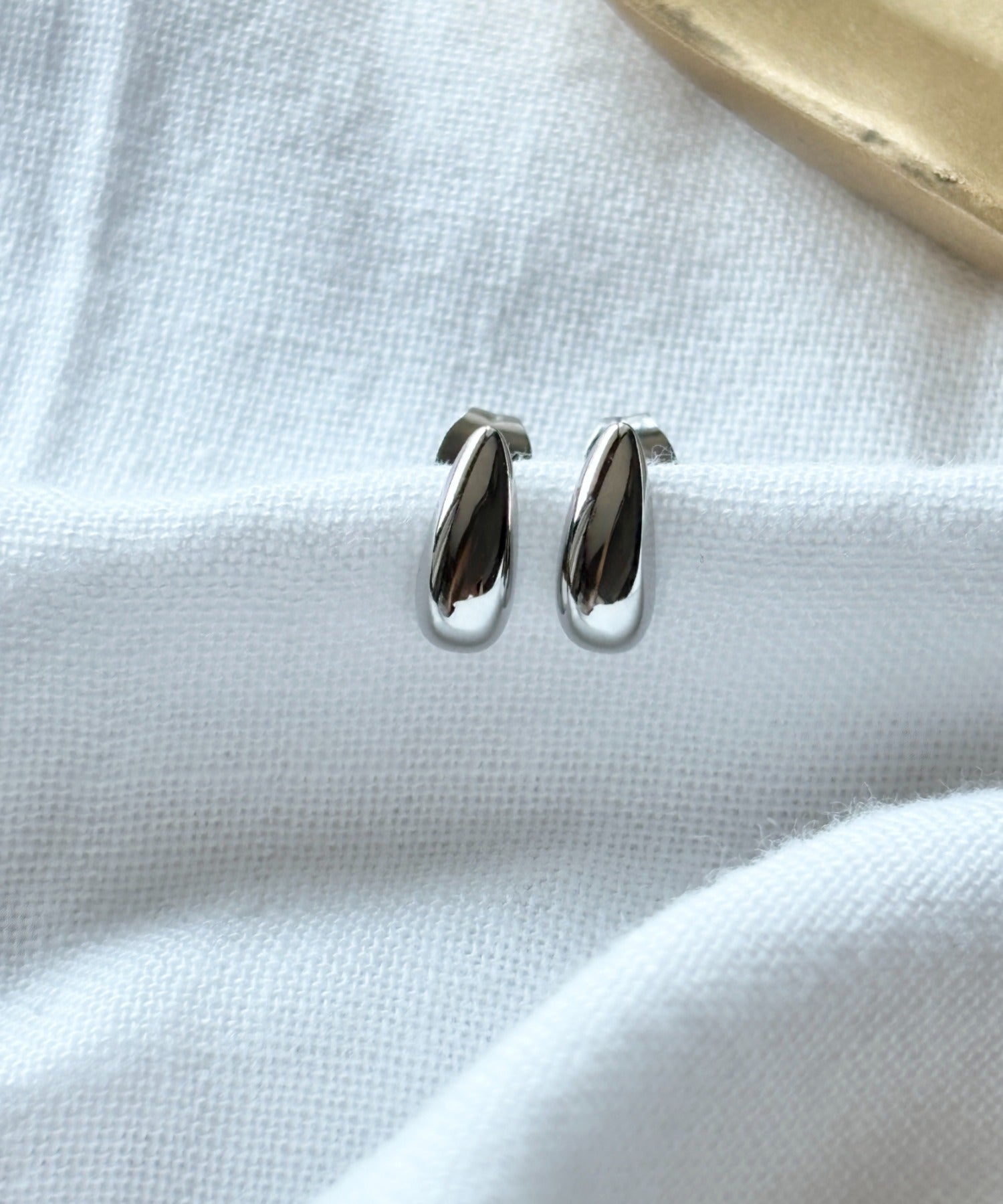 ciite' シーテ ピアス（両耳用） 【 金属アレルギー対応 】サージカルステンレス ミニピアス（両耳用）