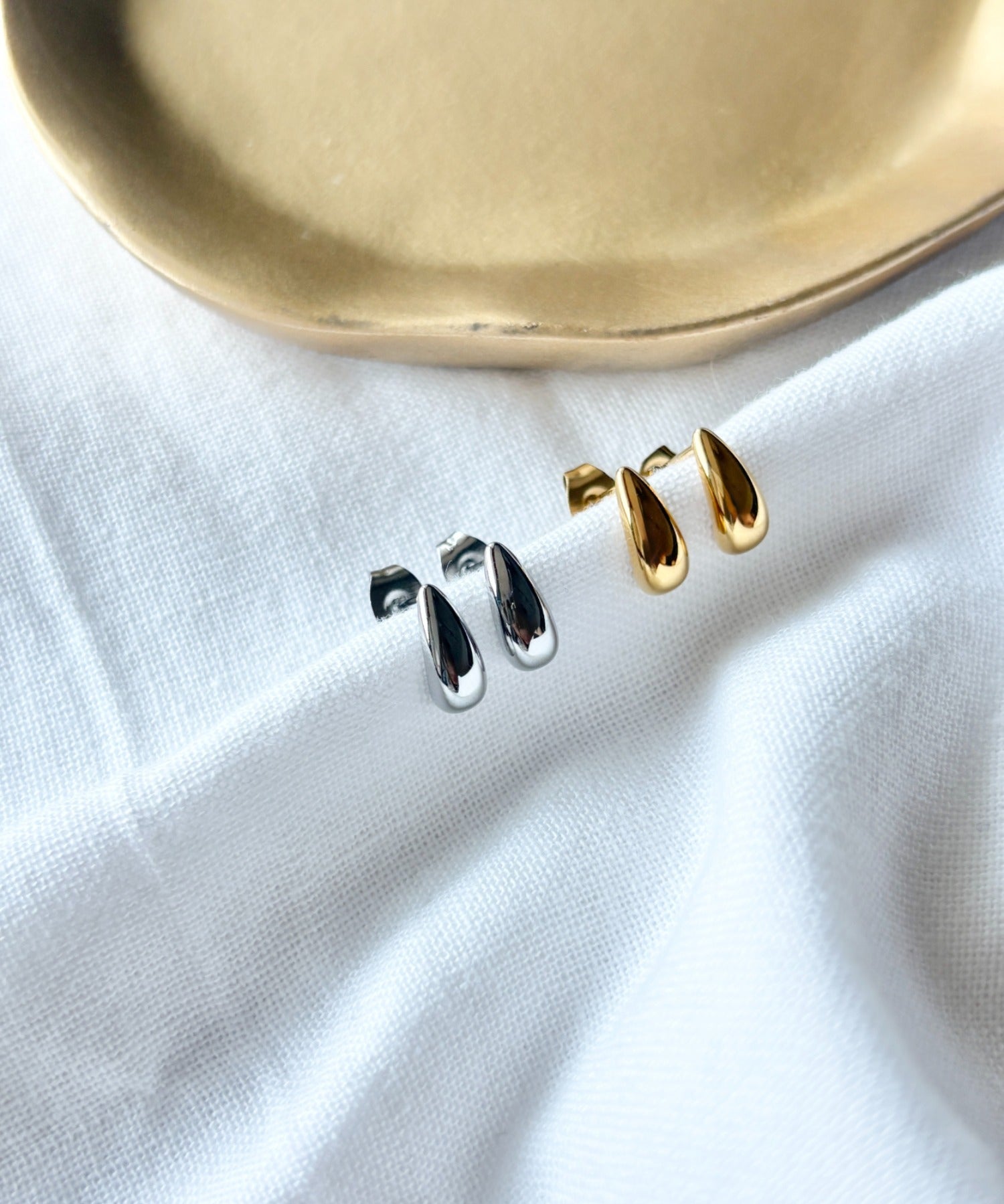 ciite' シーテ ピアス（両耳用） 【 金属アレルギー対応 】サージカルステンレス ミニピアス（両耳用）