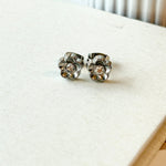 ciite' シーテ ピアス（両耳用） 【 金属アレルギー対応 】フラワービジュー ミニピアス サージカルステンレス（両耳用）