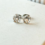 ciite' シーテ ピアス（両耳用） 【 金属アレルギー対応 】フラワービジュー ミニピアス サージカルステンレス（両耳用）