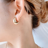 ぷっくりシンプルイヤリング  (両耳用)
