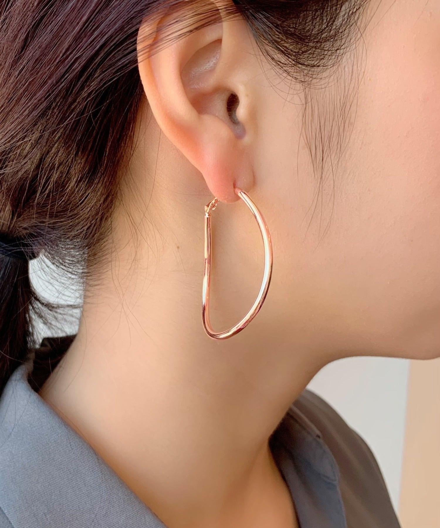 ciite' シーテ ピアス（両耳用） 大ぶり立体オーバルフープピアス (両耳用) ピンクゴールド FREE