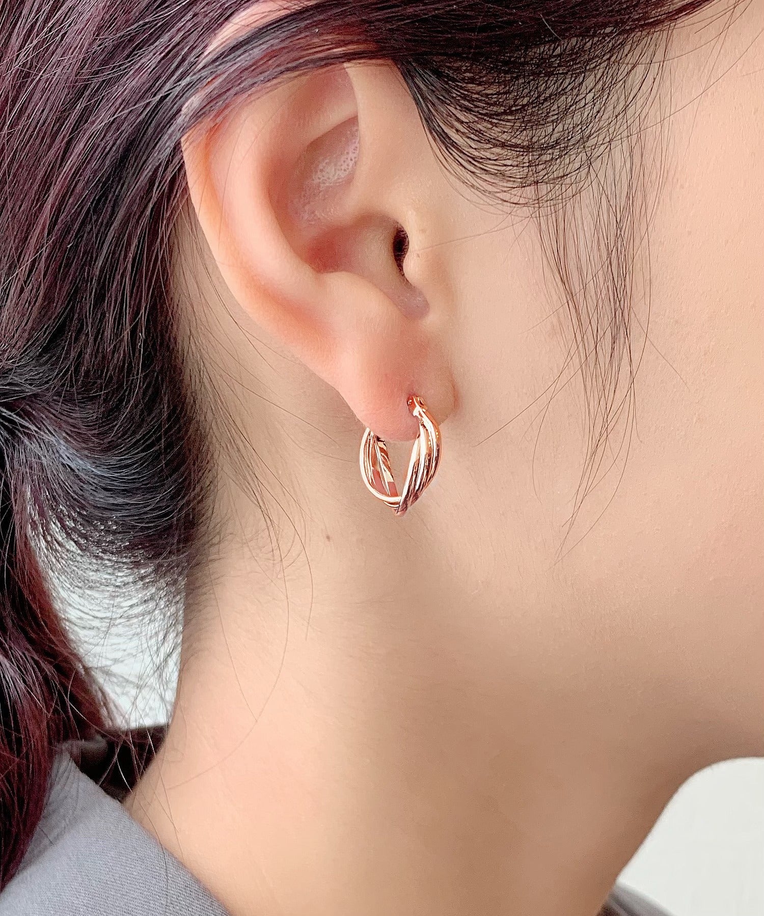 ciite' シーテ ピアス（両耳用） ミニねじれ3連フープピアス (両耳用) ピンクゴールド FREE