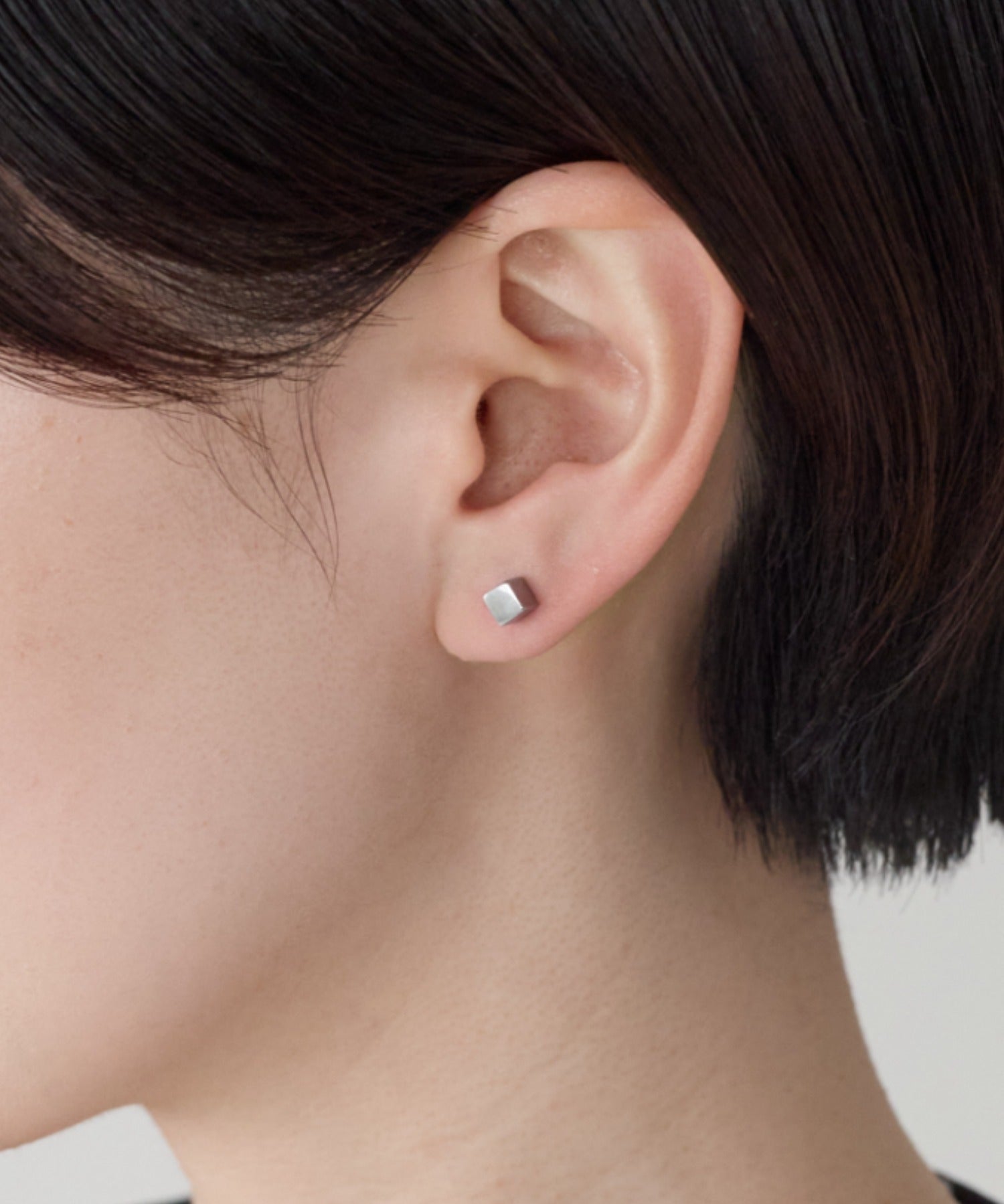 ciite' シーテ ピアス（両耳用） 【金属アレルギー対応】シンプルスクエア ピアス シルバー
