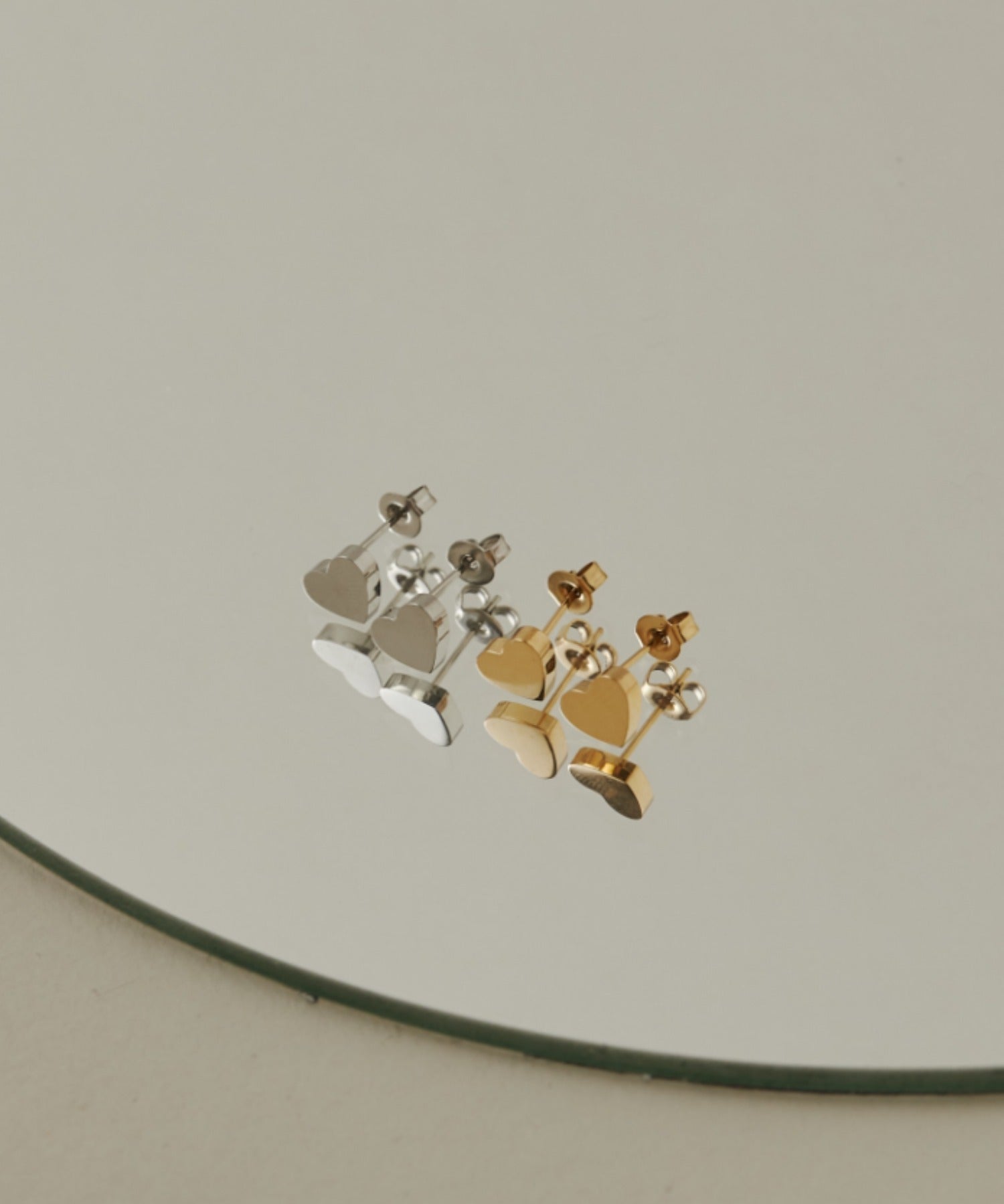 ciite' シーテ ピアス（両耳用） 【 金属アレルギー対応 】 シンプルハートピアス サージカルステンレス (両耳用)